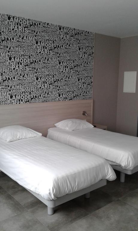 Hotel La Louve Ла-Лувьер Экстерьер фото